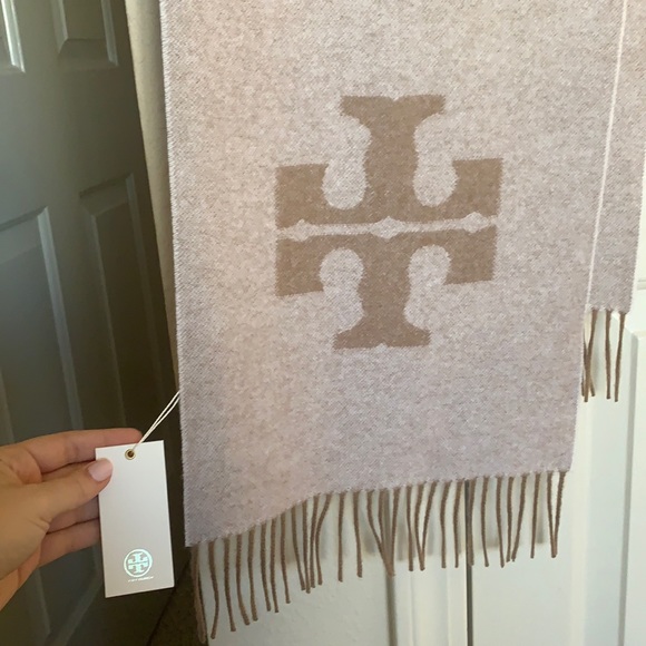 Tory Burch Accessories - Tory Burch Scarf NWT